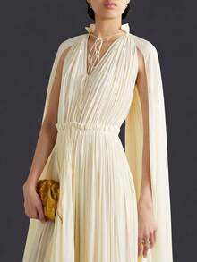 Magic Mia  Women's Ruffled Mock Neck Cape Sleeve Midi Dress - Asymmetric Ruffle Hem Relaxed Fit For Weekend Brunch Picnics Date Nights Casual Gatherings & Holiday Outings | Romantic Feminine Design For Effortlessly Charming Looks - trắng - Xem 3