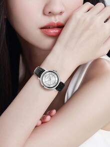 1 chiếc đồng hồ nữ TOMI thời trang, mặt số La Mã nhỏ, máy quartz, dây da, thích hợp cho sinh hoạt hàng ngày, ngày lễ, làm quà tặng, đi học, Halloween, ngày Valentine. - màu đen - Xem 2