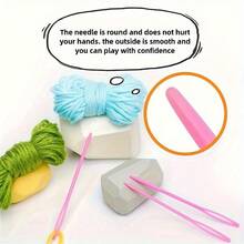 8件套缝纫工具套装，适合初学者，包含塑料针、线、DIY缝纫板、儿童缝纫套装、儿童毛毡制作套装，有助于培养儿童精细动作技能。 - 彩色 - 查看 7