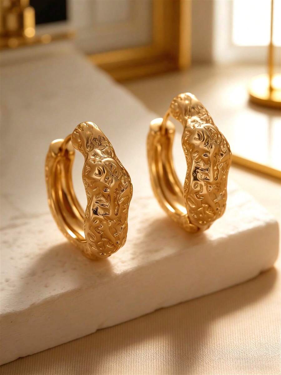 1 Pair Fashionable Versatile Elegant Copper Geometric Twisted Asymmetrical Design Earrings For Women, Unique Jewelry Accessory Suitable For Parties, Events, And Daily Wear - Yellow Gold - View 1