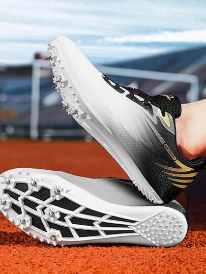 2026 渐变黑金织物交叉绑带男女通用田径鞋，透气防滑，适合青少年和成人，可拆卸鞋钉，适用于户外跑步、长跑/短跑、三级跳远，情人节情侣款设计