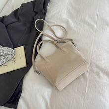 Retro, Elegant, Simple And Versatile Style With A Sense Of Sophistication. A New Spring 2026 Model For Women, A Crossbody Bag. - White - View 11