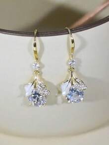 1 Pair Elegant Ginkgo Leaf Design Shiny Delicate Unique High-End Earrings - one-size - View 1