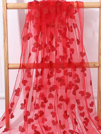 1pc Transparent Heart Pattern Party Table Runner, Red And Pink Heart Mesh Table Runner, Suitable For Valentine's Day Party Decoration, Wedding, Birthday Decoration, Home Decor, Room Decor, Dining Table Decor, Party Tablecloth