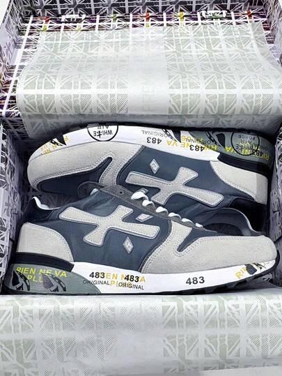 Giày thể thao đôi phong cách retro mới 2026, giày sneaker casual 483mg, thích hợp cho sinh viên, sang trọng, thoáng khí, công sở, hộp quà tặng, cỡ lớn, giao hàng nhanh. Họa tiết trên đế giày có thể có sự khác biệt ngẫu nhiên.