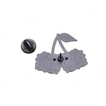 European And American Cartoon Creative Cherry Girl Brooch Personality Comic Girl Series Metal Accessories Baking Paint Badge - QHXZ3115 - Xem 4
