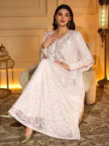 Elegant Long Sleeve Batwing Robe, V-Neck With Applique And Contrast Lace Details, Made Of Non-Stretch Woven Fabric, Flowing Design - Apricot - View 6