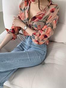 Camisa de mujer Camisa de manga larga con protección solar para mujer, con diseño vanguardista, holgada y elegante, con estampado floral en gasa. - Rosa - Ver 7