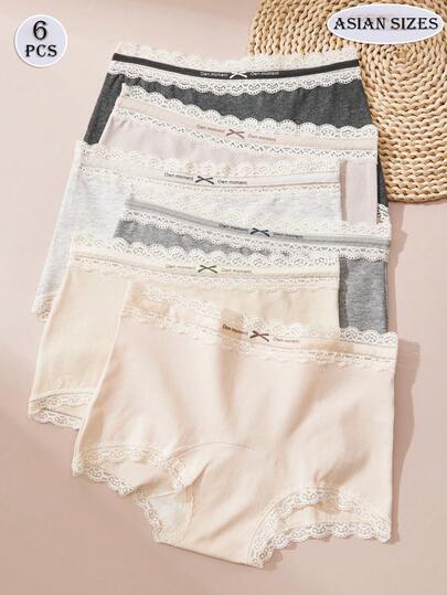 6条装女士中腰纯棉字母平角内裤，搭配可爱蝴蝶结印花设计、性感蕾丝边饰，打造清纯少女风，黄色、紫色、粉色和灰色交织，尽显温柔仙气。四角设计，个性精致，是女孩必备，舒适亲肤。