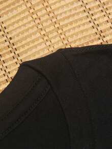 Manfinity LEGND Men Letters And Cross Print Round Neck Short Sleeve Casual T-Shirt, Boyfriend Gift, For Work Funny  White Graphic Tee  Camisas Para Hombre Dress Shirt Mens Clothes Men Valentine's Day Streetwear Summer Outfits Graphic Tee Clothes Sweat Pants Spring To Summer  Graphic Tees Men Funny T Shirt Funny Shirt Meme Shirt Graphic Women  Valentines Clothe Valentine's Day The Spring Festival New Year - 黑色 - 查看 7