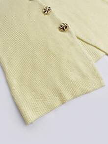 2026新款欧美时尚简约金色纽扣装饰无袖针织背心 - 淡黃色 - 查看 11