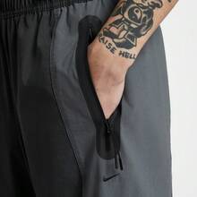 Nike 男士 AS M NK TCH DF WVN PRO CB PANT 运动梭织长裤 IU7503-060 - 灰色 - 查看 3