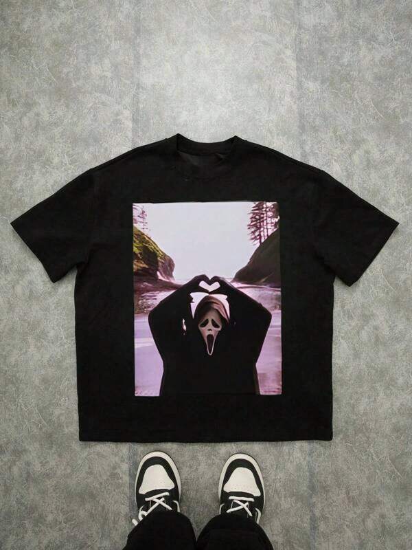 Men's T Shirts Ghost Face Heart Gesture Graphic Tee,Comfortable Casual Short Sleeve, 220 Grams Heavyweight Cotton Printed T-Shirt,Oversized,Halloween Men's Casual Print Round Neck Short Sleeve T-Shirt Standard Fit T-Shirt For Men