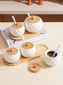 一套陶瓷厨房储物罐，1个大罐1个小罐，配有竹制托盘和陶瓷勺，北欧简约日式风格，白色陶瓷质感，高端品质，菱形、波浪、鸟巢图案，适用于酒店、餐厅、家庭厨房用品、节日、聚会、斋月、春节厨房、客厅收纳装饰，圆形竹盖，可存放香料、胡椒、盐、糖等调味料。 - 白色 - 查看 4