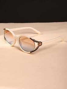 Ochelari de soare ovali din metal, la modă și versatili, stil stradal, design retro pentru femei, ochelari de soare Cat Eye de înaltă calitate pentru bărbați și femei, potriviți pentru zi cu zi, petrecere, plajă și vacanță - Multicolor - Vizualizare 3