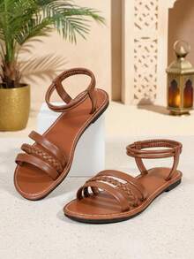 1双棕色女童平底凉鞋，编织皮革三带设计，后跟松紧带，圆头软底防滑，时尚可爱波西米亚公主风沙滩凉鞋，适合3-12岁女童，休闲、沙滩、校园、度假、春夏皆宜。 - 棕色 - 查看 7