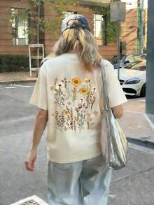 女士新款简约可爱图案休闲度假风宽松百搭圆领短袖T恤，时尚日常上衣，适合日常度假穿着。女士新款夏季假日时尚印花日常款。适合情人节、返校季、教师节等节日穿着。字母印花短袖T恤，柔软宽松舒适，高端街头风宽松休闲百搭短袖上衣 - 杏色 - 查看 5