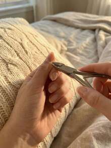 适用于厚指甲的重型脚趾甲钳 - 420不锈钢宽口花形手柄指甲钳，适合老年人、男士使用，可用于修剪嵌甲和卸除亚克力指甲。 - 彩色 - 查看 4