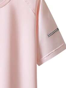 T-shirt de sport pour femmes, en tissu mélangé de polyester élastique léger, convenant au printemps et à l'été, avec une haute solidité des couleurs, un t-shirt décontracté de base à manches courtes. T-shirt de sport à séchage rapide et élastique à col rond pour l'été, convenant à l'entraînement de fitness, l'exercice, la course et la salle de gym comme Top de sport de base. Rose - Rose bonbon - Voir 4