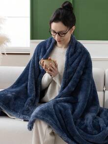 Manta suave y esponjosa de tamaño pequeño para sofá cama y hogar. - Índigo - Ver 1