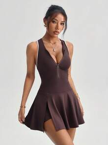 [Conjunto deportivo dulce y picante de 2 piezas] Vestido con cremallera y espalda descubierta marrón oscuro + Conjunto de pantalones cortos ajustados para el verano - Café integral - Ver 3