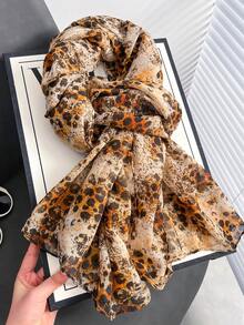 1条新款豹纹印花围巾，防晒围巾，沙滩围巾，女士沙滩度假披肩，防风拍照围巾，为您的造型增添亮点，也是一份节日礼物。 - 圍巾 - 查看 7