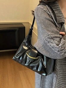 Fashionable Retro Color Metal Buckle Decor Handbag Modern Unique Pleated Design Tote Bag Simple Versatile Solid Black Commuter Style Shoulder Bag With Adjustable Strap - Black - View 4