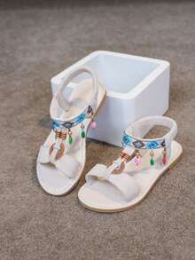 1 Pair Girls' Flat Sandals, 2026 New Fashion Versatile Bohemian Style Princess Sandals - White - View 3