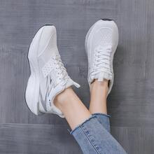 Zapatillas de running para mujer de nueva moda, transpirables y ultraligeras con amortiguación, suela ultra suave, zapatillas deportivas profesionales, estampado aleatorio, tela casual para gimnasio, para todas las estaciones - Blanco - Ver 2