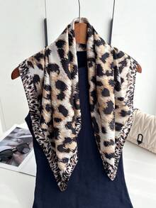 1 chiếc khăn choàng cổ cao cấp in họa tiết da báo, chất liệu giả lụa, khăn nhỏ trang trí đa năng dành cho nữ. - Họa tiết da báo màu kaki, xám và trắng - Xem 4