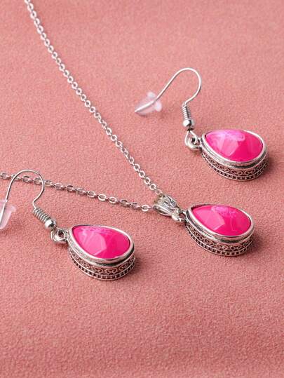 Conjunto de collar y aretes color rosa rojo, estilo versátil y talla grande vendido de aretes y collar para mujeres, con múltiples opciones disponibles