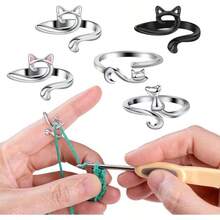 Crochet Ring For Finger Yarn Guide, 2 Count Adjustable Cat Design Knitting Loop Crochet Ring With Box, Knitting Accessory - A - View 3