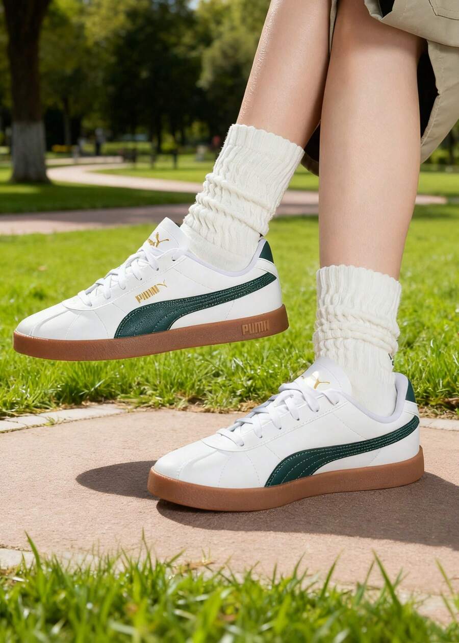 Puma Club II SL 纹理皮革轻便耐穿低帮休闲运动鞋，适合日常、旅行和休闲穿着，397445-08 - 彪馬白-深綠色-樹膠色 - 查看 1