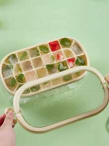 1个便携式大容量带盖冰格，家用及商用DIY冰球冰块模具硅胶制冰器冰格冰块盒 - 彩色 - 查看 11