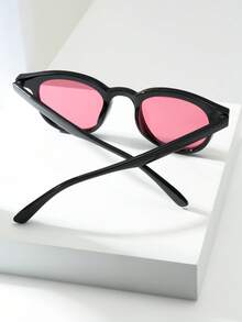 1pc Cat Eye Small Frame Fashion Glasses, High-Quality Personality Minimalist Fashion Glasses, Suitable For Party, Casual, Travel, Beach, Daily Wear - Black Frame Red Film - View 4