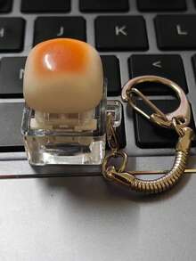 1 قطعة سلسلة مفاتيح بشكل رغيف كراميل، لعبة تخفيف التوتر، اختبار مفتاح لوحة المفاتيح الميكانيكية، حلقة مفاتيح، ديكور المكتب، تميمة الهاتف، لعبة إبداعية مضادة للقلق للأصابع - أصفر - مشاهدة 16