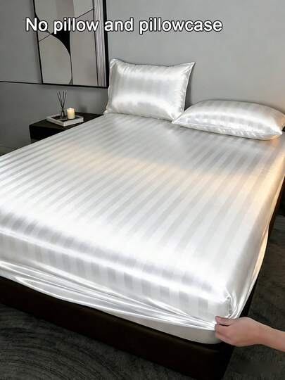 1PC Solid Color White Satin Fitted Sheet Simulation Silk Fitted Sheet With 1pc Fitted Sheet Valentine's Day Mattress Cover For Bed, Modern Soft Bedding Set For Household King Queen Full Twin Size Sheet Bedspread Deep Pocket Up To 11.8 Inch Breathable Wrinkle-Free Better For Sleep, Machine Washable