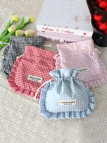 1个韩版可爱荷叶边束口袋复古格纹抽绳包便携大容量收纳整理防尘袋抽绳化妆包布艺多功能收纳袋化妆包旅行化妆包化妆袋女孩化妆收纳包洗漱包旅行整理化妆包妈妈礼物、返校礼物、新年礼物、情人节礼物旅行必备邮轮必备度假必备 - 彩色 - 查看 7