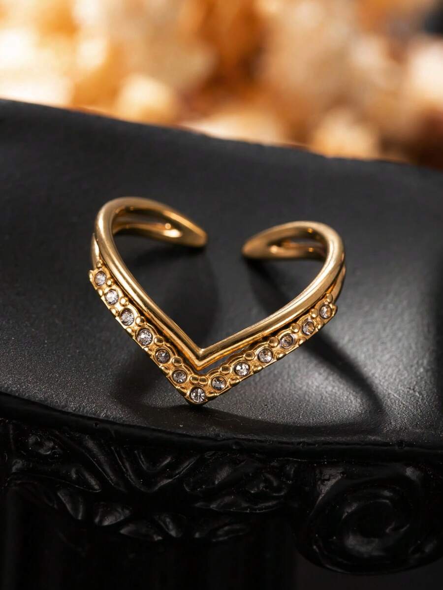 Anillo simple y elegante de acero inoxidable chapado en oro de 18K para mujer - Amarillo Oro - Ver 1