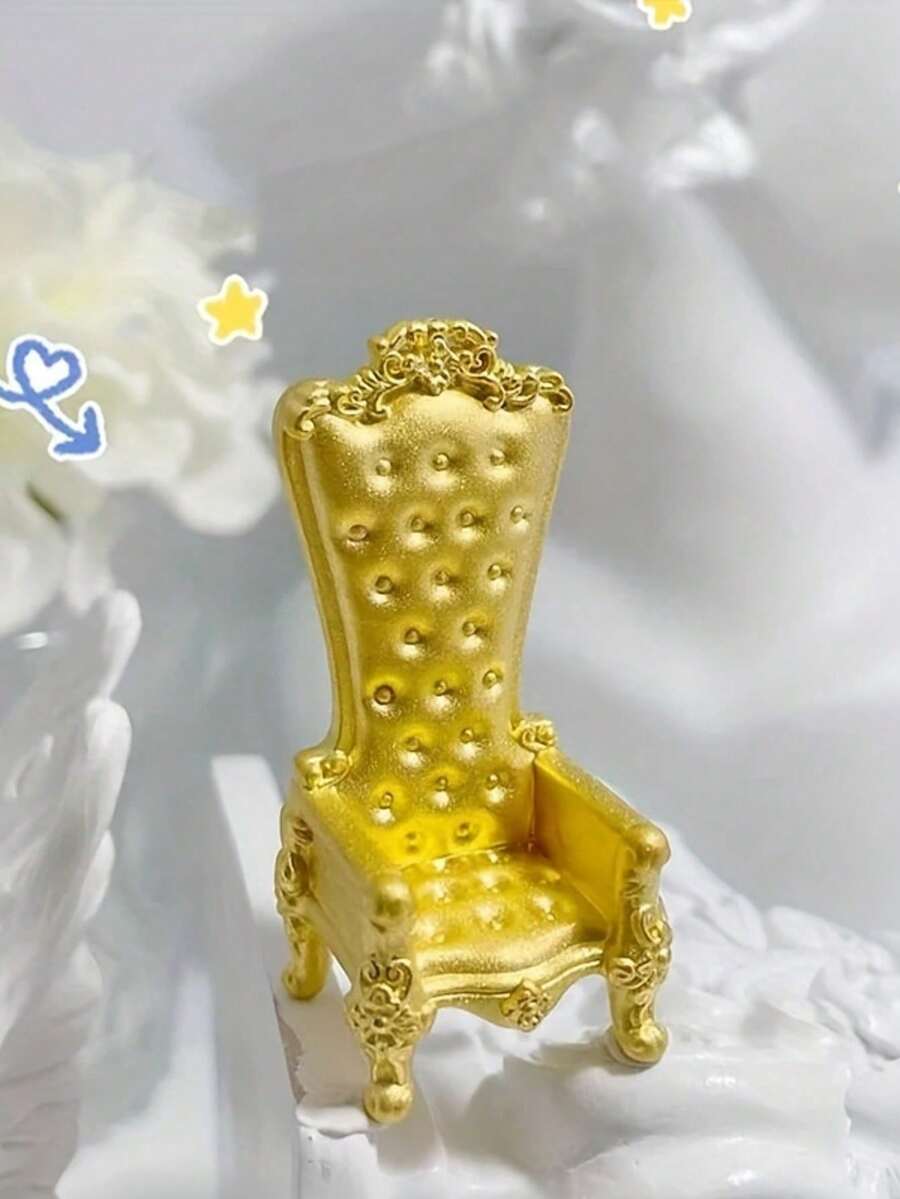 1 pezzo Statuetta in metallo dorato stile retrò del Trono della Regina, mini decorazione da scrivania per computer, decorazione per la casa - Mini - Visualizzare 1