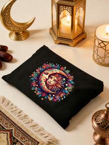 这款手提包兼化妆包饰有神秘的日月图案，可用作护肤品收纳包，大容量时尚简约亚麻材质，适合户外野餐、聚会、旅行和购物。这款大号包包也适合学生和返校学生使用。图案包含阿拉伯语、中东元素、斋月、星月、油灯、骆驼和阿拉伯祝福语。斋月吉祥 (Ramadan Mubarak)、斋月吉祥 (Ramadan Kareem)、奉至仁至慈的之名 (Bismilah)、开斋节快乐 (Eid Mubarak)、开斋饭 (Iftar) 和情人节礼物。 - 彩色 - 查看 6