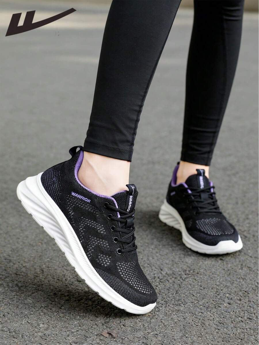 WARRIOR 1双女士透气网面跑步鞋，低帮圆头，轻便防滑系带平底舒适软底休闲运动鞋 - 黑色 - 查看 1