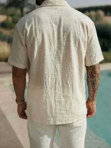 男士修身纹理衬衫，纯米色立领上衣，低调奢华纯棉衬衫，宽松简约夏季度假装 - 杏色 - 查看 4