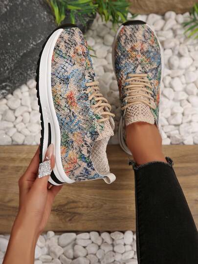 女士春季印花休闲运动鞋，厚底系带，防滑透气网面