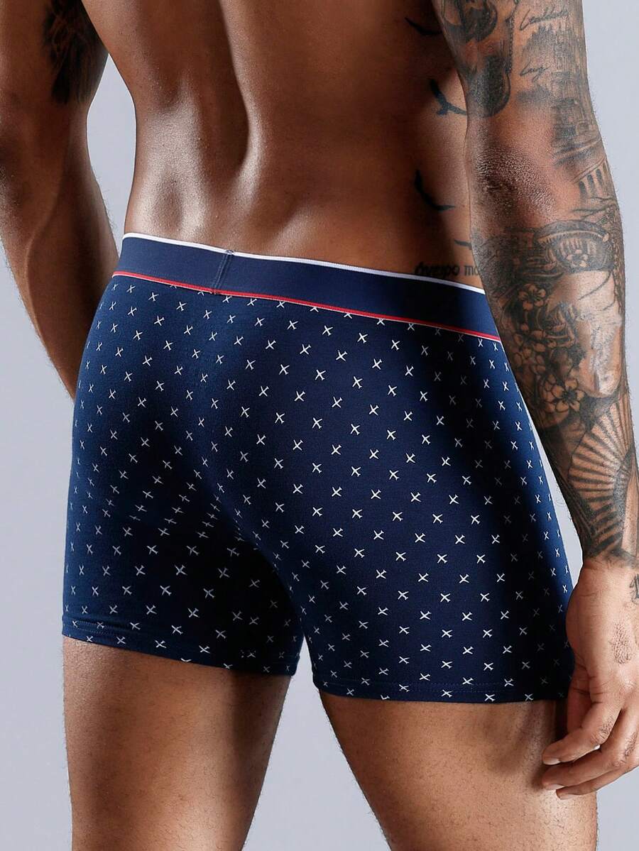 4条装飞机图案男士平角内裤，字母腰带，中腰短裤（随机不对称印花）