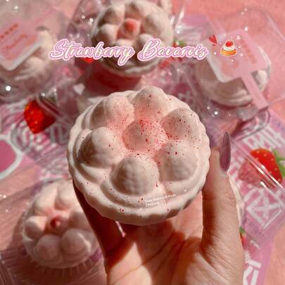 2026 New Slow Rebound Stress Relief Toy Soft Realistic Strawberry Cake Squeeze Finger Pressure Relief Gadget, Ideal Gift For Birthday, Holiday, Couple, Christmas, Gamer, Stress Relief Essential