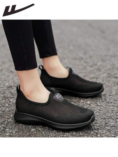 WARRIOR 1 Pair Women's Breathable Mesh Sporty Running Shoes, 2026 Spring New Fashion Lightweight Comfortable Soft Sole Outdoor Beach Sports Slip-On Casual Shoes