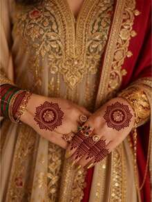 2pcs Floral Design Brown, Red, Burgundy Sexy Toe & Hand Temporary Tattoo Stickers, Suitable For Women, Henna Inspired Flower Print Waterproof Tattoo Stickers, Brown Tattoo Stickers For Body Art, Wedding Party - Red - View 3