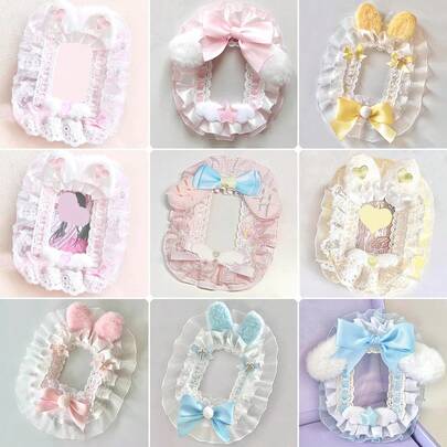 1 chiếc hộp đựng ảnh ren dễ thương kiểu Kawaii 8 kiểu, phù hợp với ảnh 3 inch, ảnh người nổi tiếng, ảnh chân dung, ảnh nhỏ, ảnh thẻ Gachapon, thẻ sinh viên, ảnh nơ thủ công và ảnh vuông tai thú nhồi bông, đồ sưu tầm liên quan đến nhân vật hoạt hình anime, game, hộp đựng ảnh B8, hàng hóa dành cho người hâm mộ thần tượng, bao đựng ảnh, bảo vệ thẻ trong suốt dành cho Otaku Lolita.