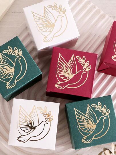 5 piezas de cajas de regalo en estilo vintage decoradas con cruces, coronas de laurel y estampados con relieve dorado, adecuadas para bautizos, primera comunión, eventos de la iglesia. También son elegantes cajas de regalo para Pascua, Día de la Madre, bodas para contener pequeños regalos y dulces.